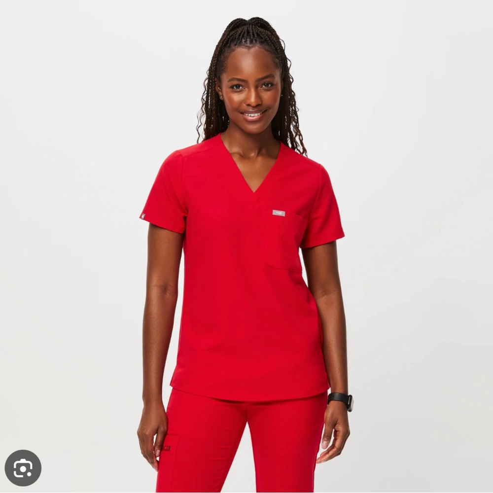 COPY - FIGS RED CATARINA ONE POCKET SCRUB TOP